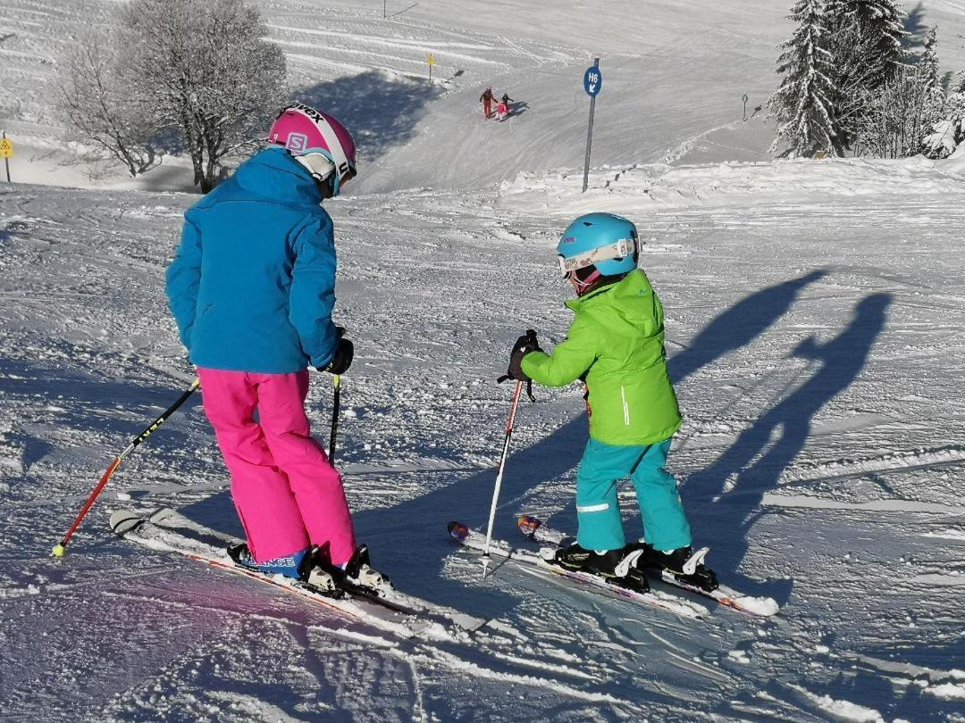 Gaestehaus Alpina Riezlern Bagian luar foto