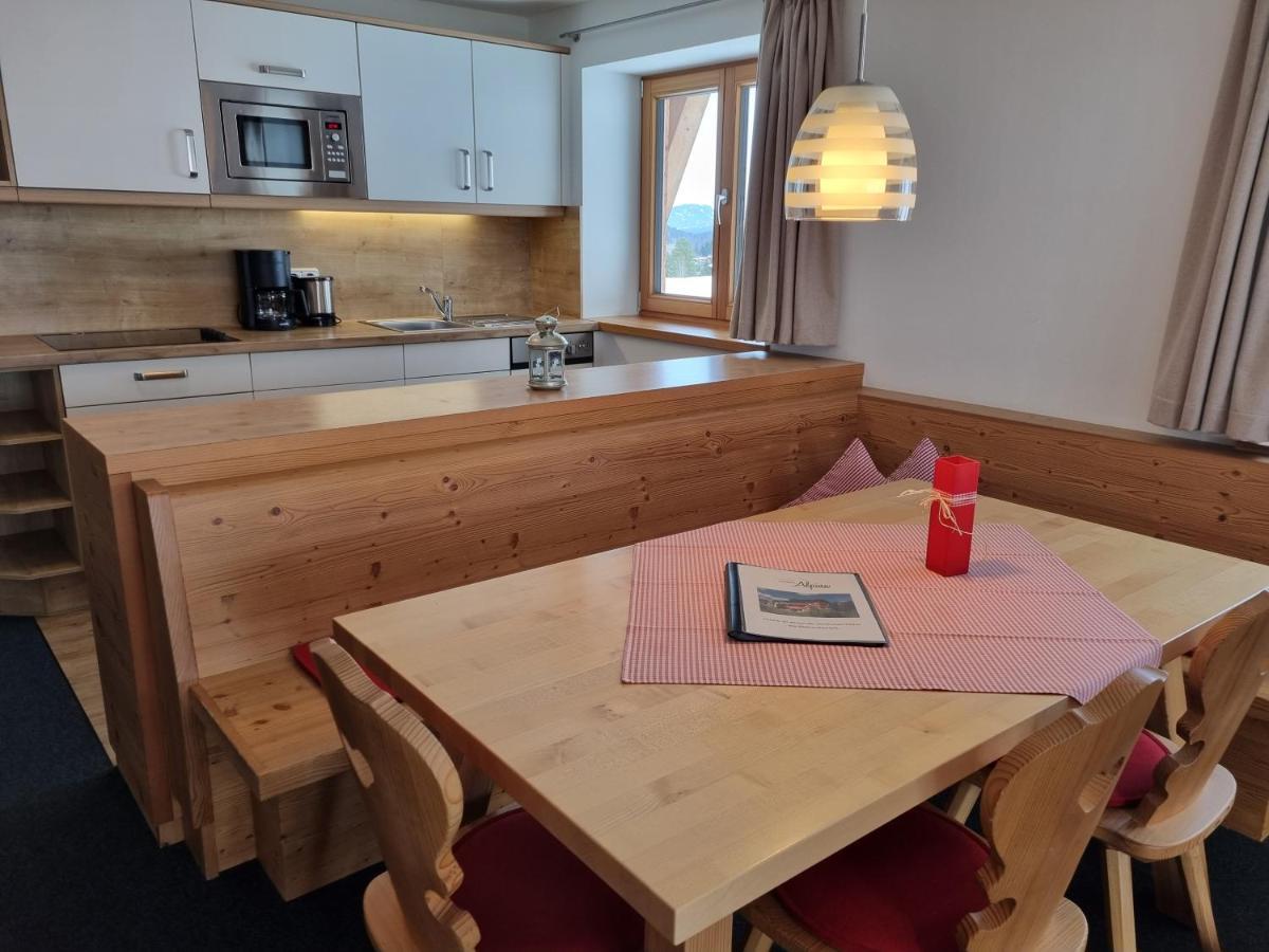 Gaestehaus Alpina Riezlern Bagian luar foto